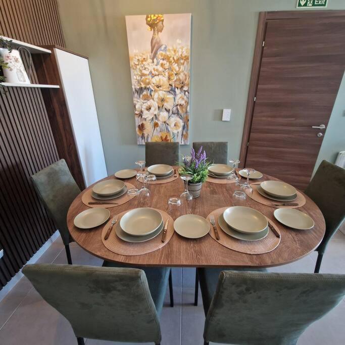 Centrally Located, Well Equipped, Stylish Flat. St. Paul's Bay Exterior photo