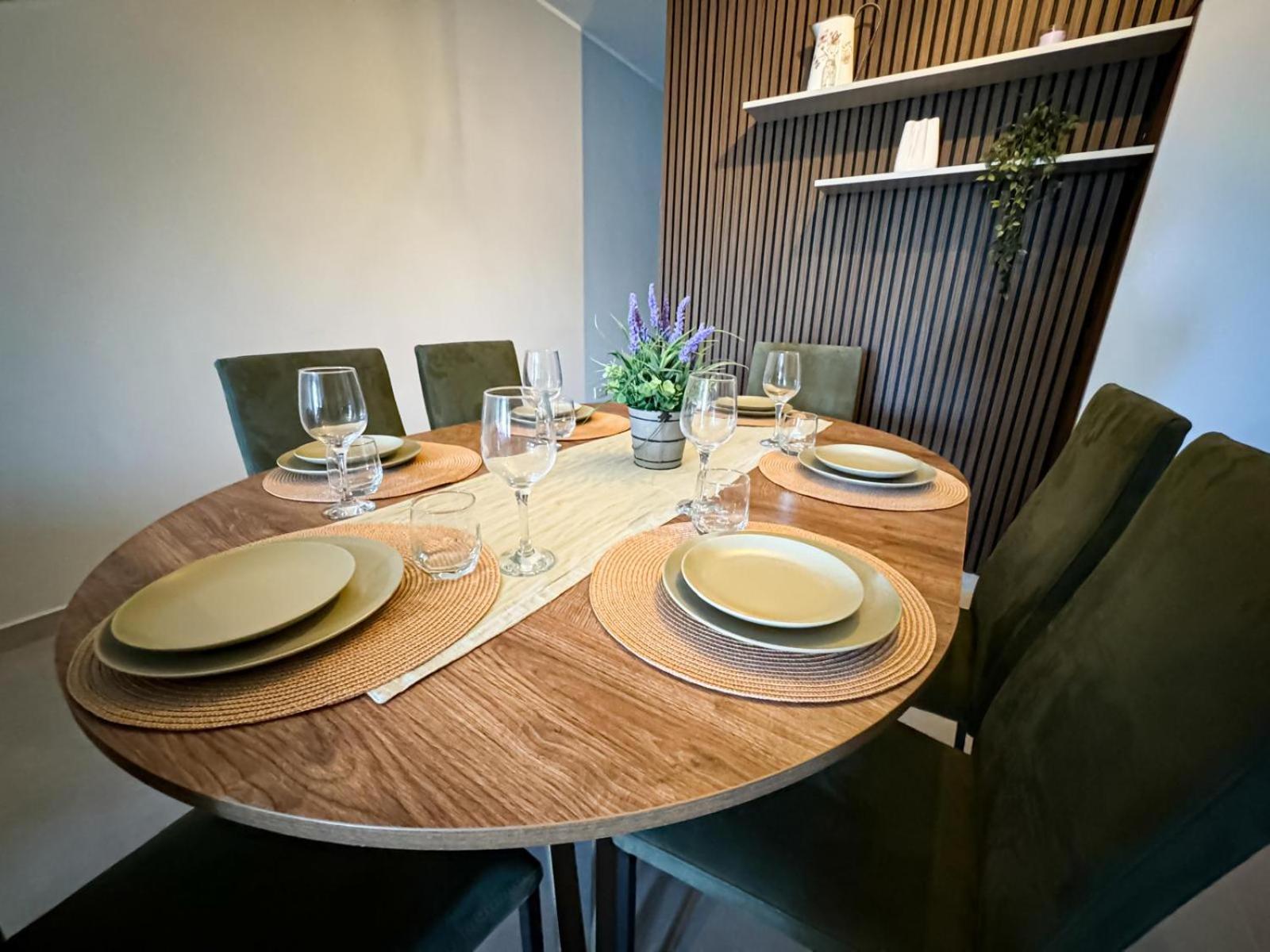 Centrally Located, Well Equipped, Stylish Flat. St. Paul's Bay Exterior photo